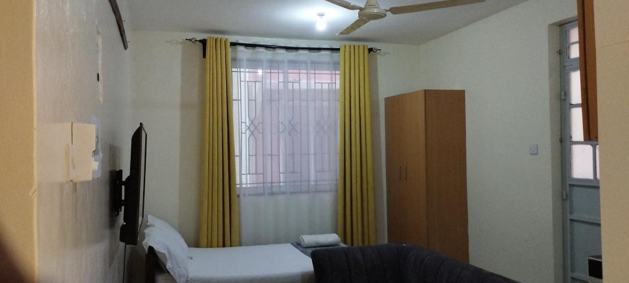 Divine Studio Bed & Breakfast Mombasa Dış mekan fotoğraf